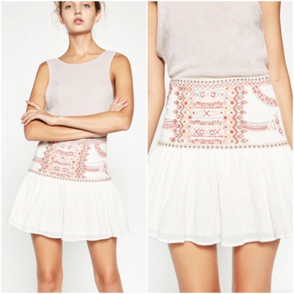 White Embroidered Tribal Boho Flounce Mini Skirt